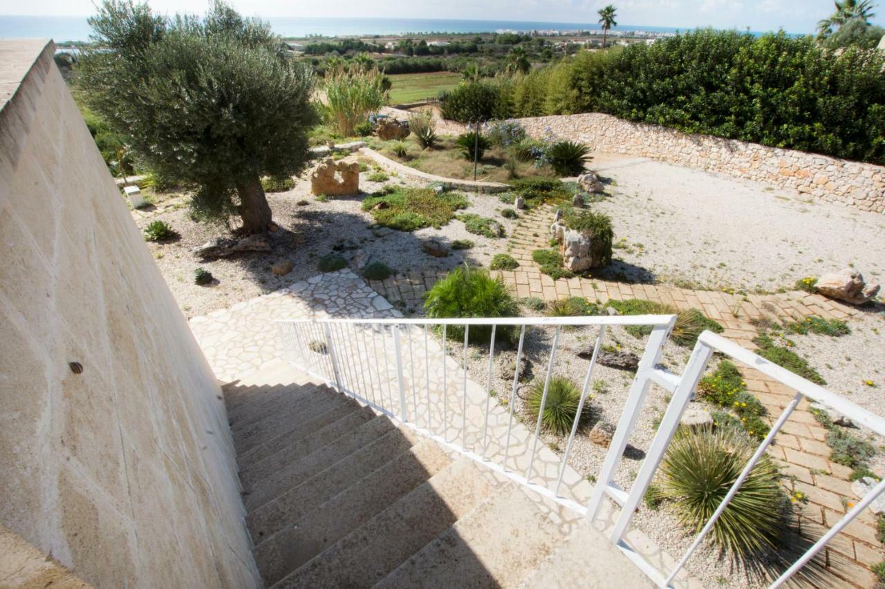 Le Gioie - Villa Macchia Mediterranea - Splendida Villa Vista Mare Immersa Nel Verde Torre Pali Extérieur photo